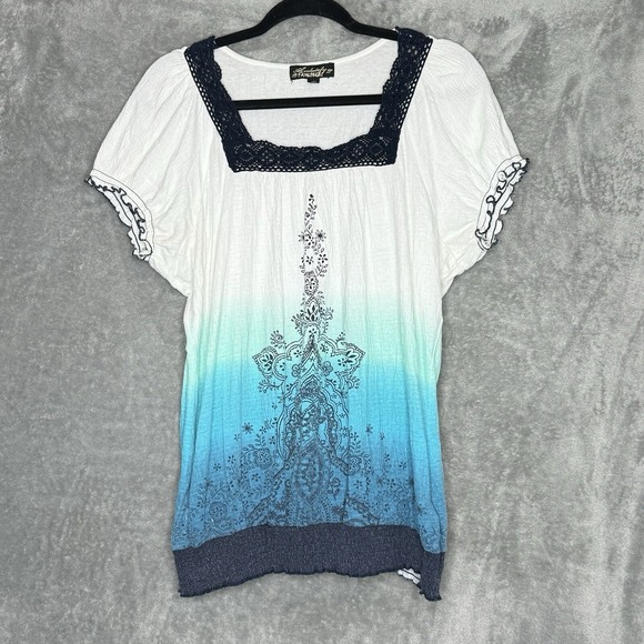 Absolutely Famous XL Top Shirt White Blue Paisley Short Sleeve Square Neck Knit - Picture 1 of 8